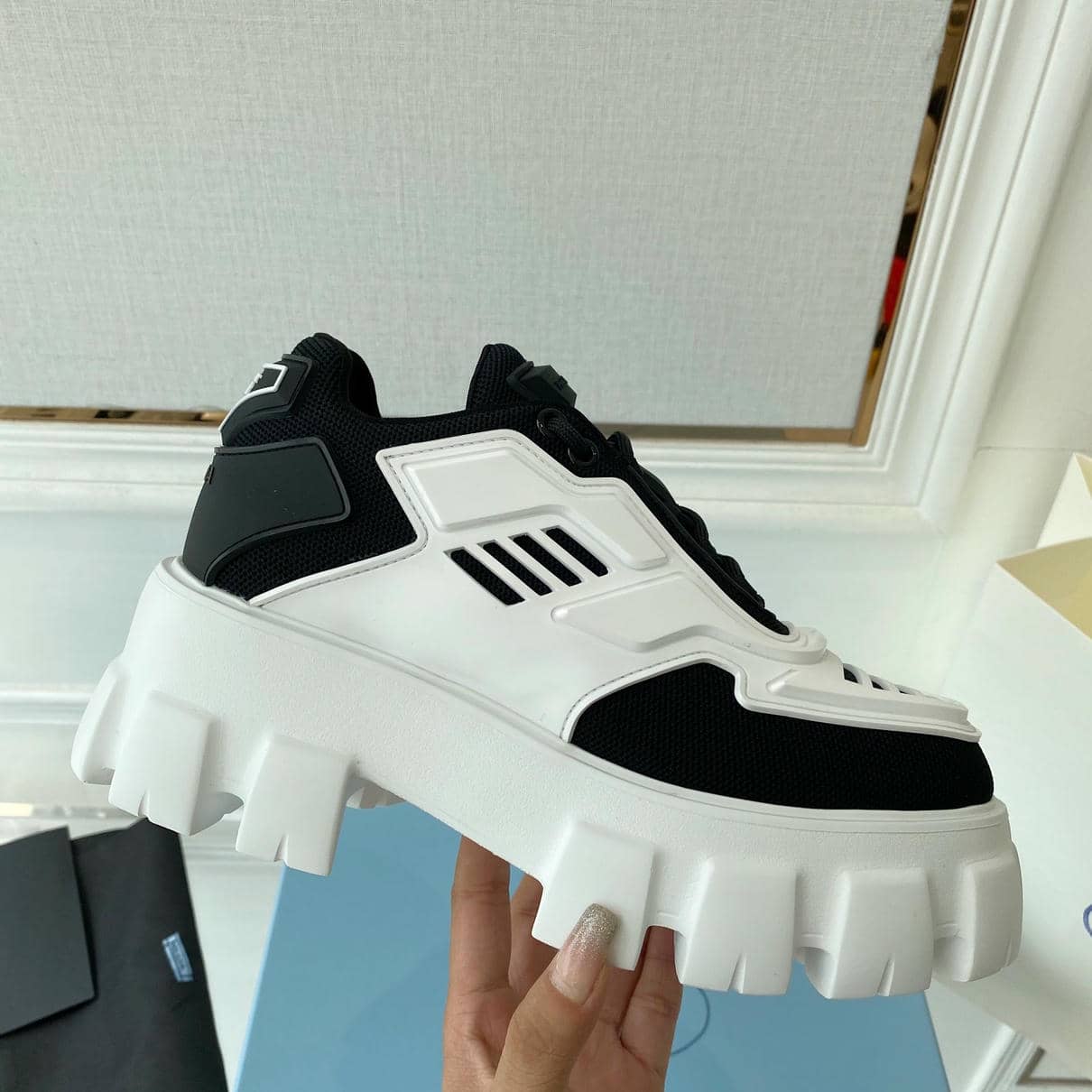 Sneaker 1-25